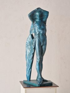 Autor-Aurelian Apostol