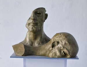Autor-Aurelian Apostol